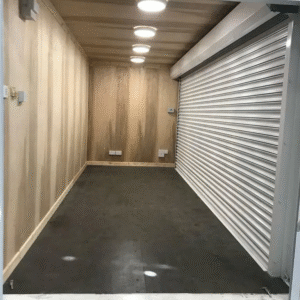 Container 20 Pieds High Cube avec porte roulante électrique